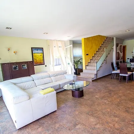Catalunya Casas Modern And Spacious With Private Pool Close To Bcn