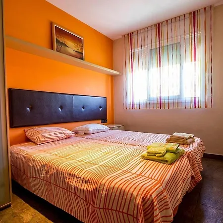 Villa Catalunya Casas Modern And Spacious With Private Pool Close To Bcn Senmanat